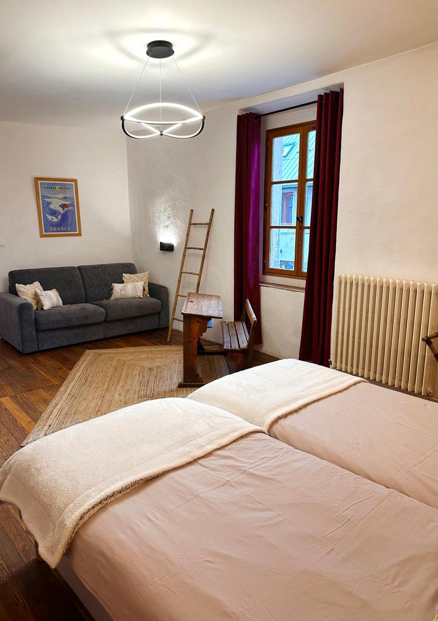 Auberge Le Glacier Bleu Mont-Dauphin Room photo